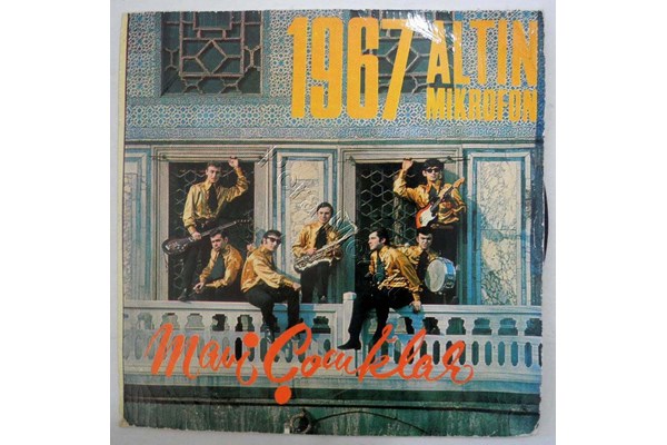 MÜZİK YAZARLARINA GÖRE YERLİ GRUP VE ORKESTRALARIN 'ŞEREF TABLOSU'